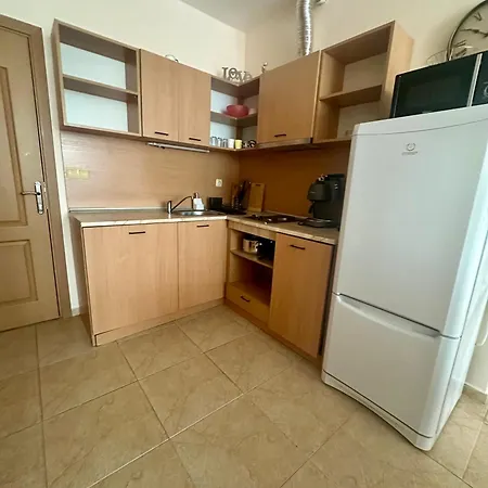 Psb In Trakia Sunny Apartment Slantschew brjag